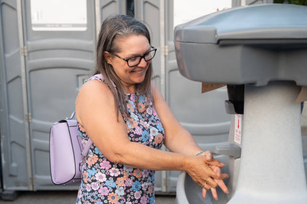 Best Porta potty rental near me  in Gages Lake, IL